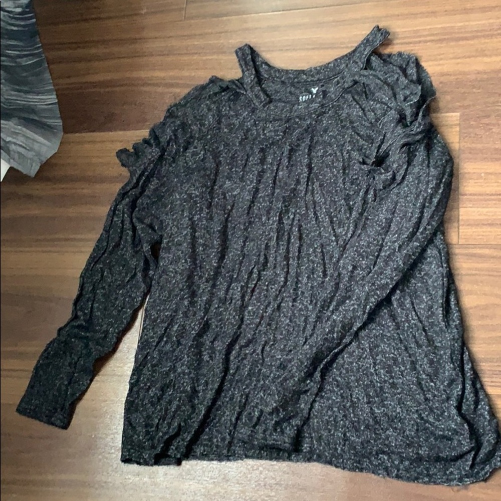 American eagle sweater. Size L.
